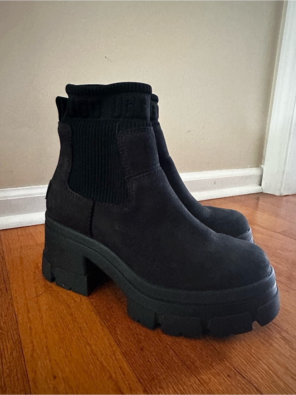 UGG Black Platform Chelsea Boots - Women's